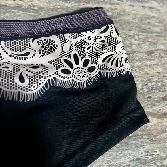 NWOT Victoria’s Secret Sexy Little Things Black Lace Trimmed Panties - Picture 6 of 9